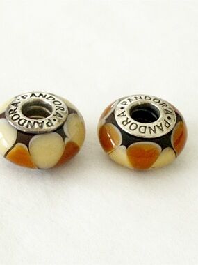 Pandora ‘Captivating Amber Murano Glass Charms RETIRED Brand New.